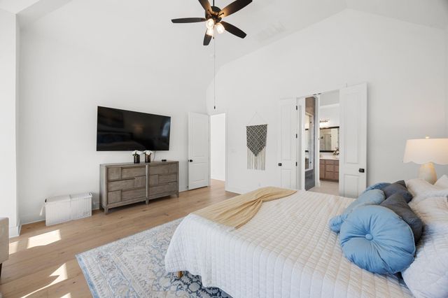 212 Texas Bluebonnet TRL, Georgetown, TX 78628