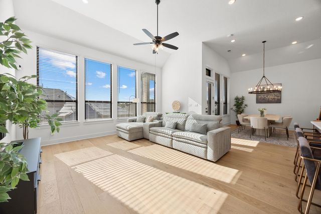 212 Texas Bluebonnet TRL, Georgetown, TX 78628