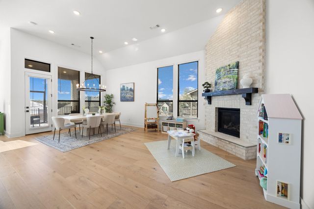 212 Texas Bluebonnet TRL, Georgetown, TX 78628