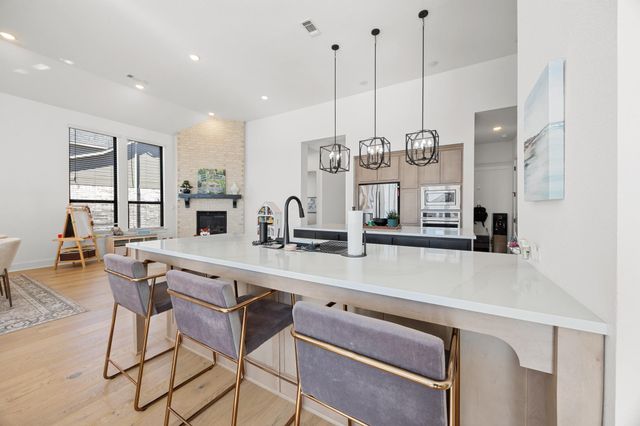 212 Texas Bluebonnet TRL, Georgetown, TX 78628