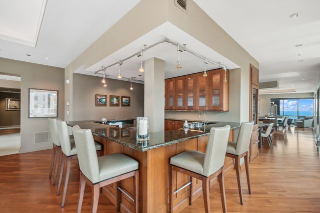 130 N Garland Court 2711-12, Chicago, IL 60602