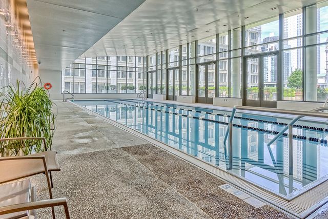 130 N Garland Court 2711-12, Chicago, IL 60602