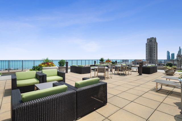 130 N Garland Court 2711-12, Chicago, IL 60602