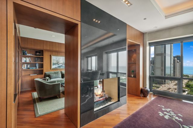 130 N Garland Court 2711-12, Chicago, IL 60602