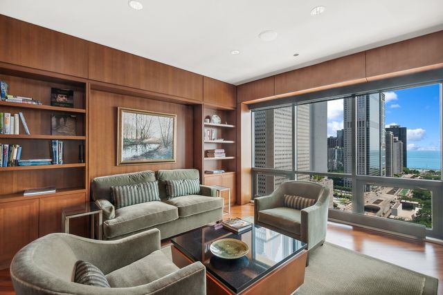 130 N Garland Court 2711-12, Chicago, IL 60602