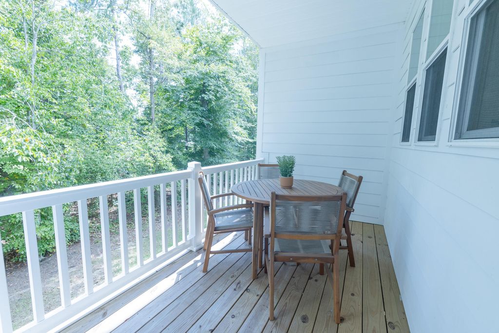 Image 38 of property listing at 5200 New Palm Court, Summerville, SC 29485