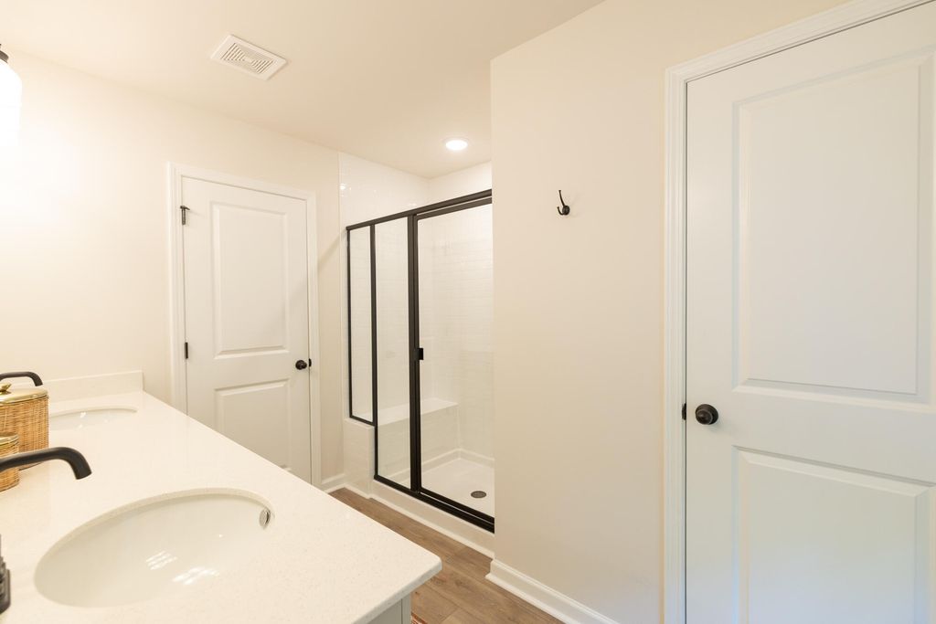 Image 44 of property listing at 5200 New Palm Court, Summerville, SC 29485
