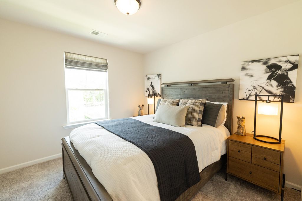 Image 51 of property listing at 5200 New Palm Court, Summerville, SC 29485