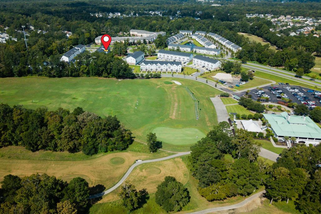 Image 66 of property listing at 5200 New Palm Court, Summerville, SC 29485