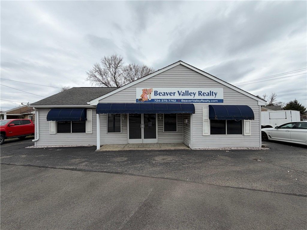 2392 Mill Street, Aliquippa, PA 15001