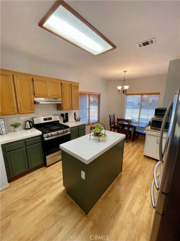 2055 Augusta Court, San Jacinto, CA 92582