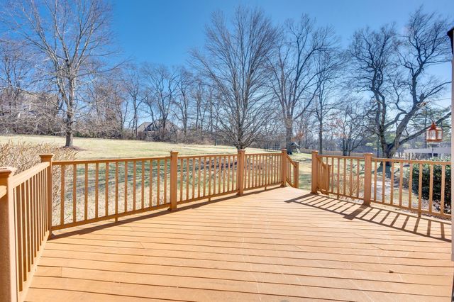 806 Steeplechase Dr, Brentwood, TN 37027