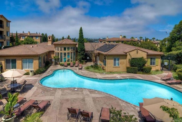 3835 Elijah Ct 518, San Diego, CA 92130