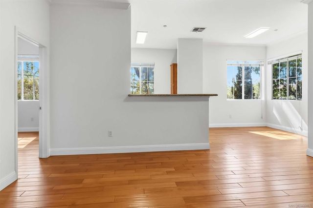 3835 Elijah Ct 518, San Diego, CA 92130