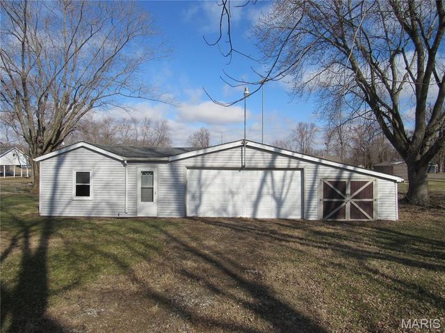 206 Fisher Avenue, Sawyerville, IL 62085