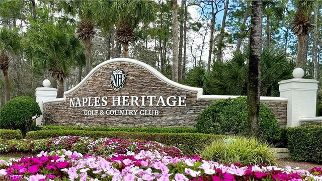 7841 Naples Heritage DR, Naples, FL 34112