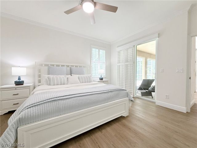 7841 Naples Heritage DR, Naples, FL 34112