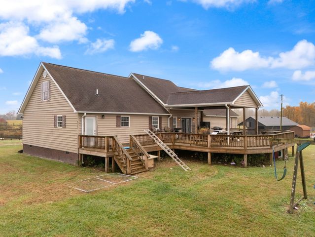1451 Maiden Bend Road, Williamsburg, KY 40769