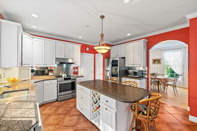 204 Long Wharf Road, Stonington, CT 06355