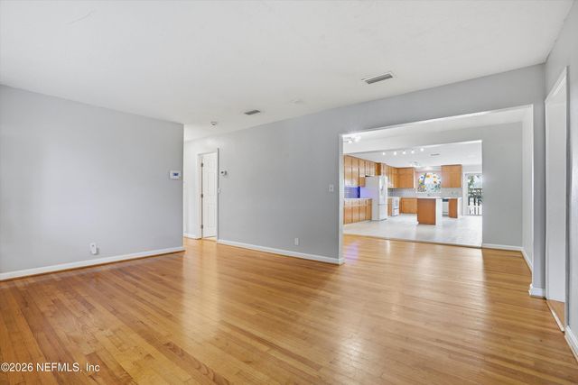 1636 HAMMOCK Circle W, Jacksonville, FL 32225