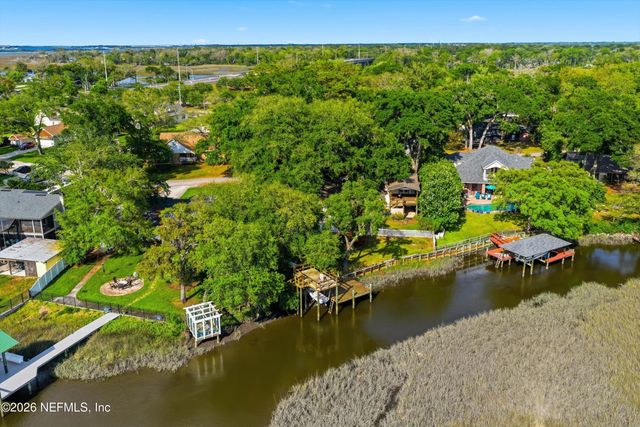 1636 HAMMOCK Circle W, Jacksonville, FL 32225