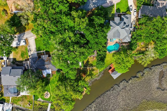 1636 HAMMOCK Circle W, Jacksonville, FL 32225