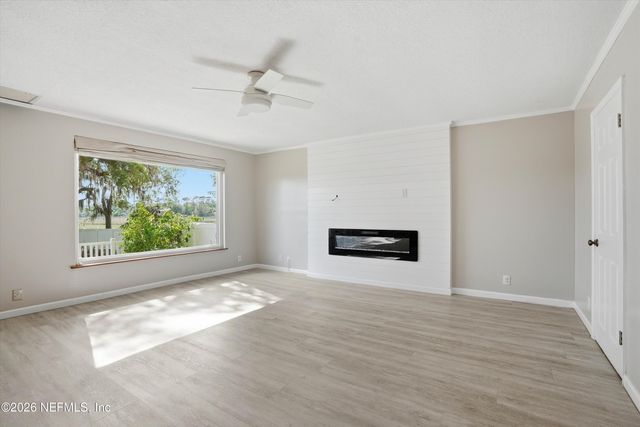1636 HAMMOCK Circle W, Jacksonville, FL 32225