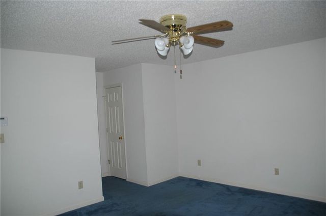 400 Lambeth Drive, Hiram, GA 30141
