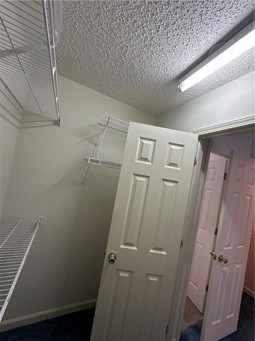 400 Lambeth Drive, Hiram, GA 30141