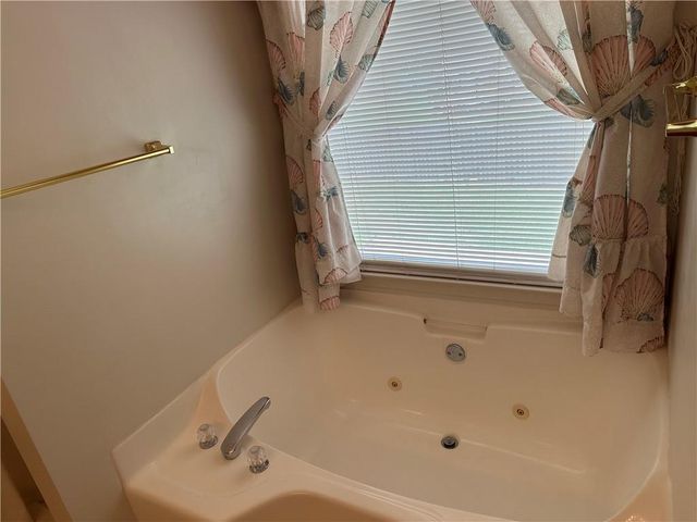 400 Lambeth Drive, Hiram, GA 30141