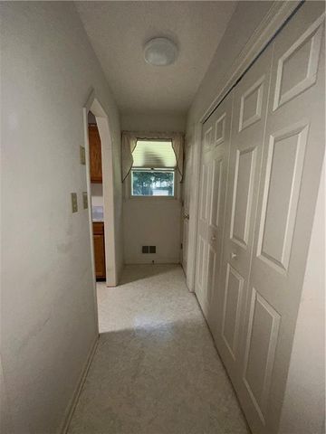 400 Lambeth Drive, Hiram, GA 30141