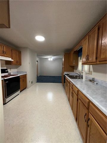 400 Lambeth Drive, Hiram, GA 30141