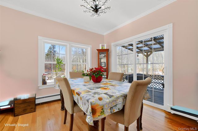 8 Garrett Place, Carmel, NY 10512