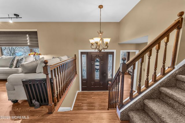 10 Cobblestone Court, Howell, NJ 07731