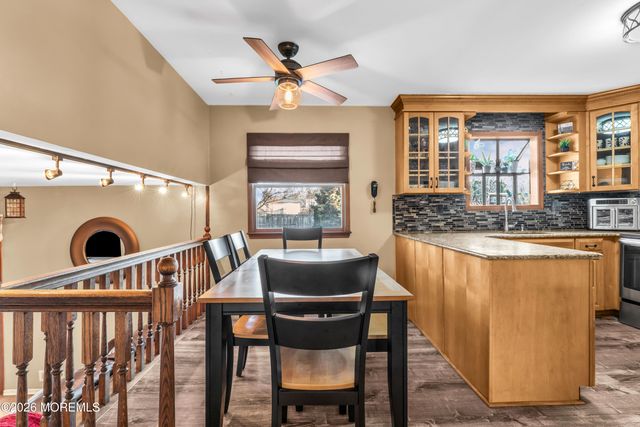 10 Cobblestone Court, Howell, NJ 07731