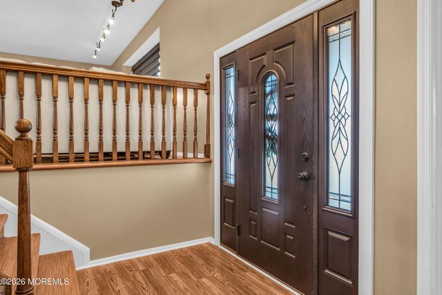 10 Cobblestone Court, Howell, NJ 07731