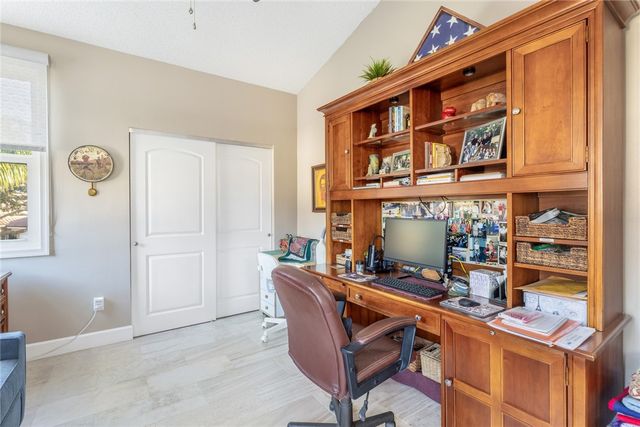 4877 N Newport Island Drive 14D, Vero Beach, FL 32967