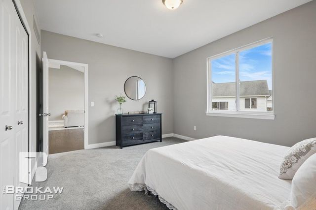 1389 Luxington Drive, Lapeer, MI 48446