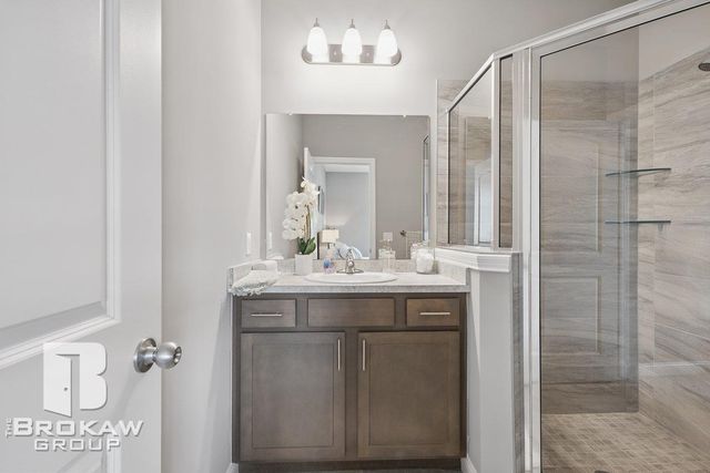 1389 Luxington Drive, Lapeer, MI 48446