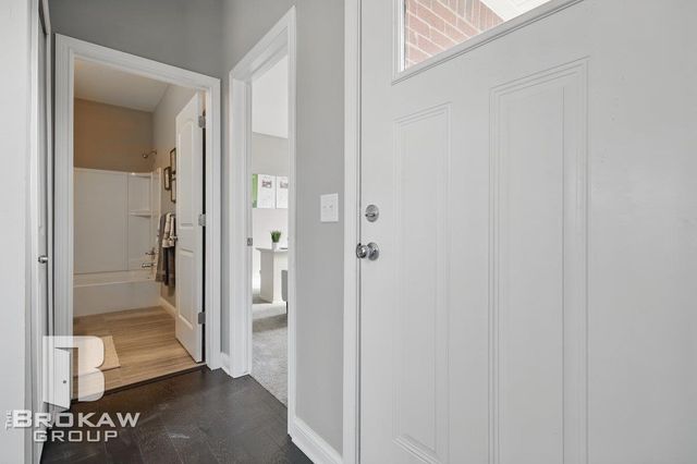 1389 Luxington Drive, Lapeer, MI 48446