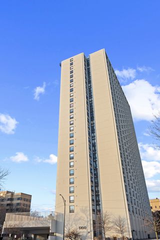 5100 N Marine Drive 17L, Chicago, IL 60640