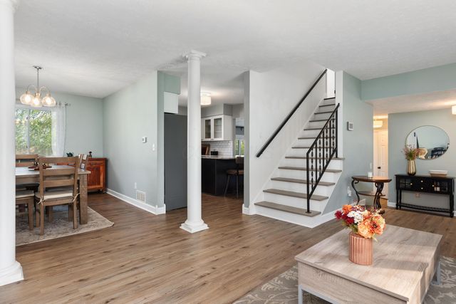 992 Conestoga Drive, Columbus, OH 43213