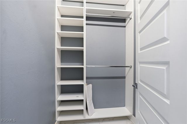 2038 Bahama AVE, Fort Myers, FL 33905