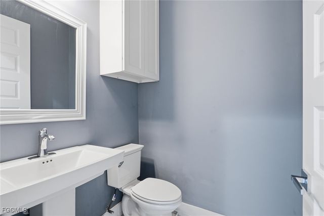 2038 Bahama AVE, Fort Myers, FL 33905