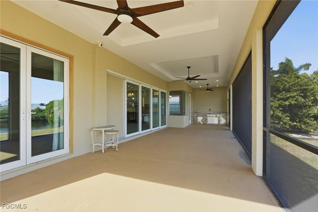 2038 Bahama AVE, Fort Myers, FL 33905