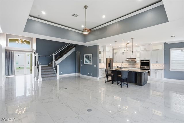 2038 Bahama AVE, Fort Myers, FL 33905