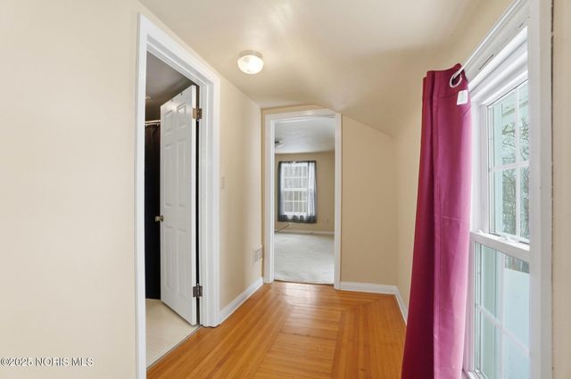 1561 N Stadium Road, Oregon, OH 43616