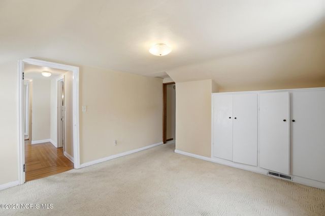 1561 N Stadium Road, Oregon, OH 43616