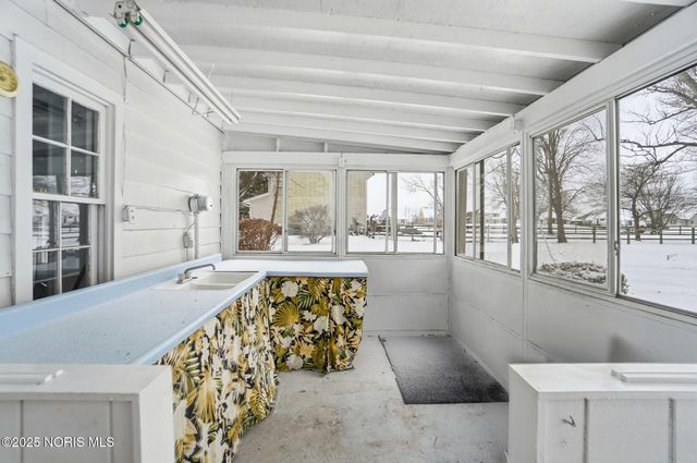 1561 N Stadium Road, Oregon, OH 43616