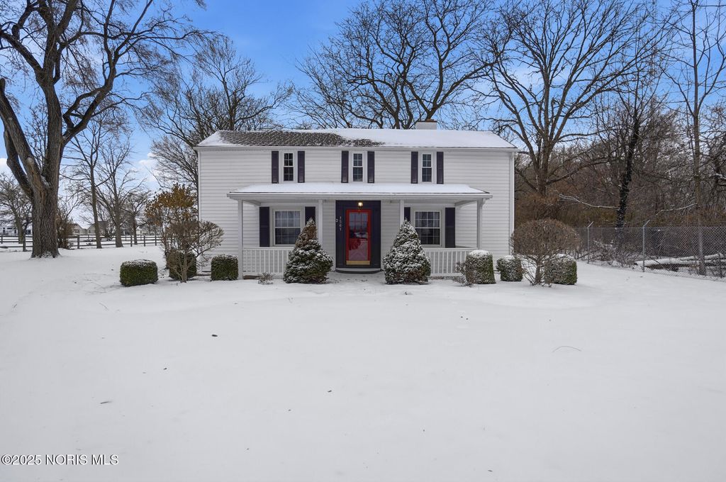 1561 N Stadium Road, Oregon, OH 43616